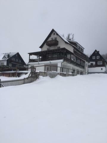 Appartement Dalzicht Geschikt Voor 4 Tot 5 Volwassenen Of 4 Volwassenen Plus 2 Kinderen วินเทอร์แบร์ก ภายนอก รูปภาพ